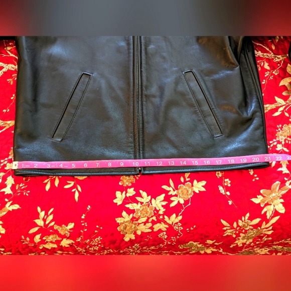 Coronado Leather Jacket, Black EUC - Picture 9 of 9